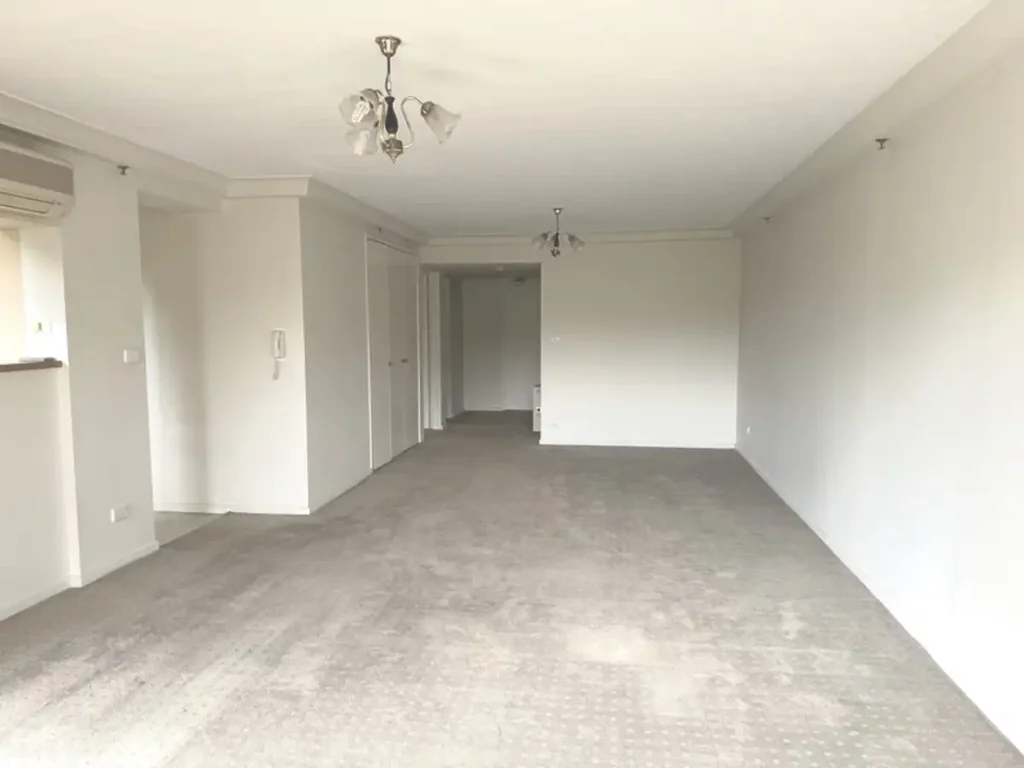 'The Carrington' � Downtown Kingston