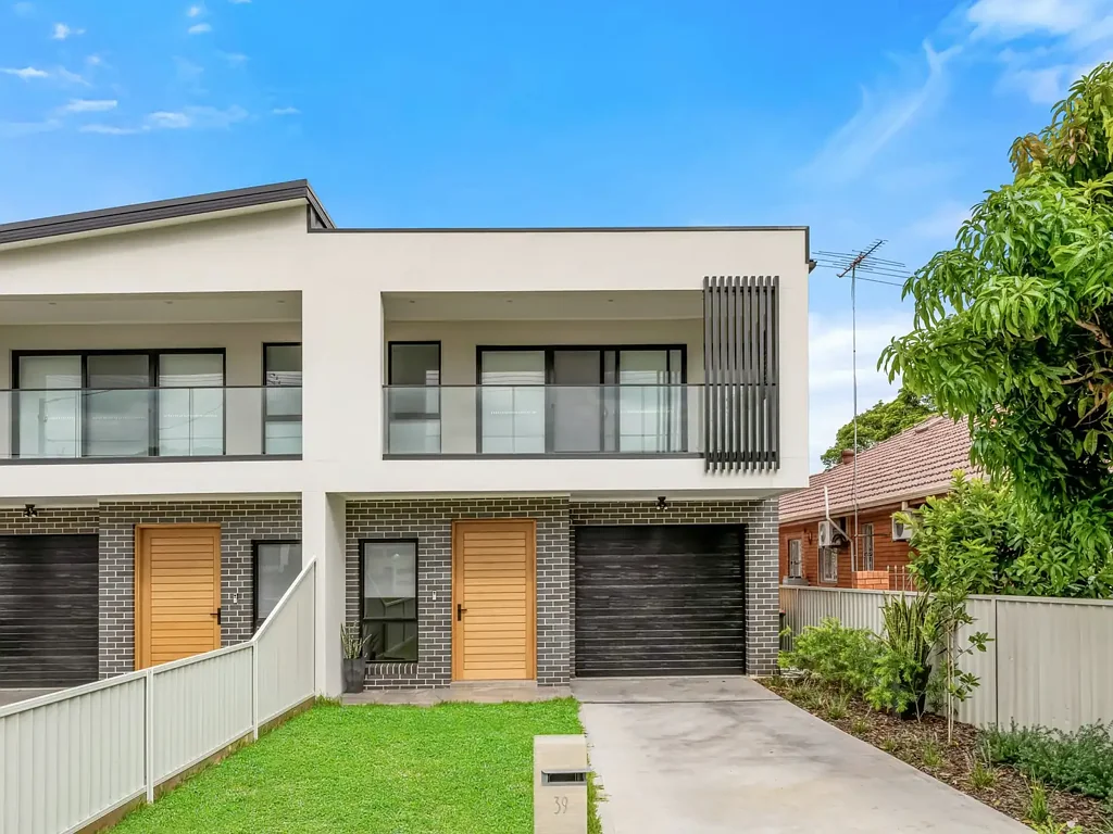 Fairfield East 5 Bedroom MODERN 5 BEDROOM HOME