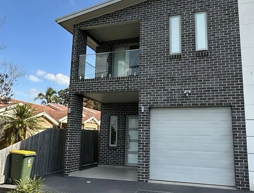 19A Chelmsford Road, South Wentworthville, Parramatta (Northwest suburbs), 5 રૂમ, 4 બાથરૂમ, House