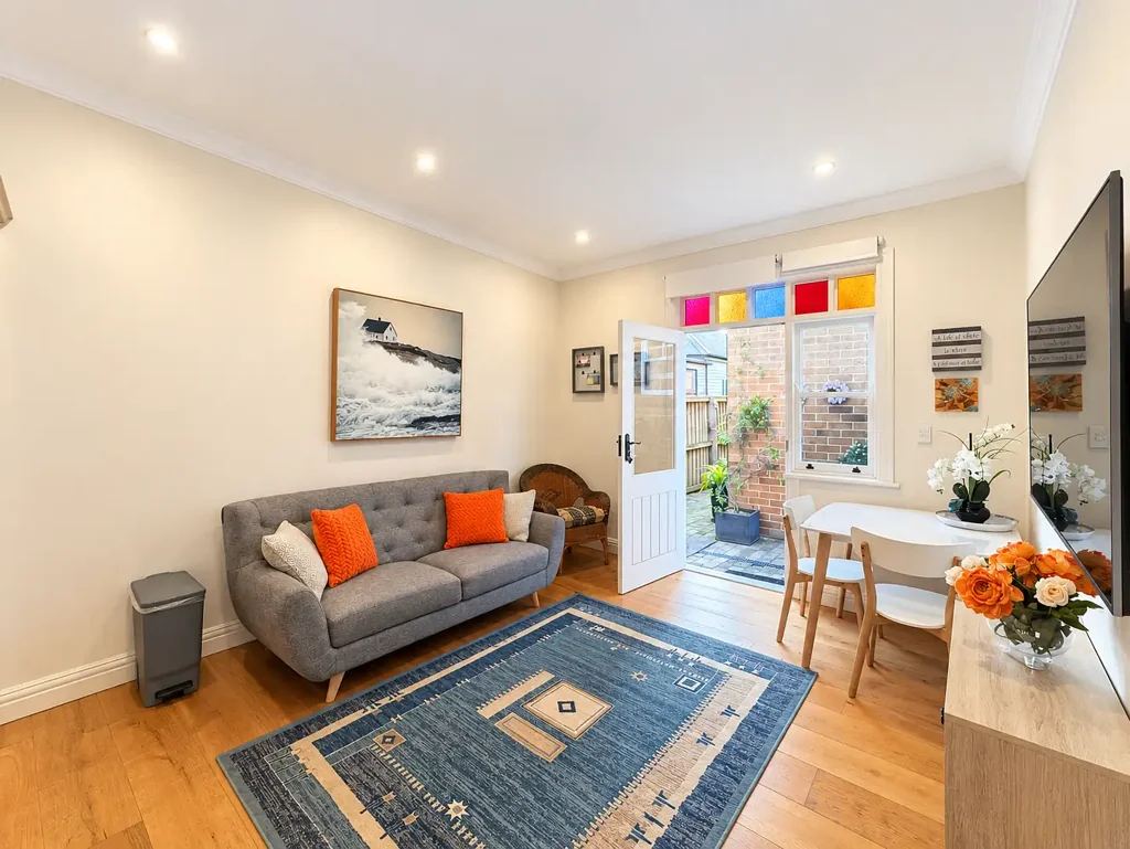 Fully Furnished Granny Flat