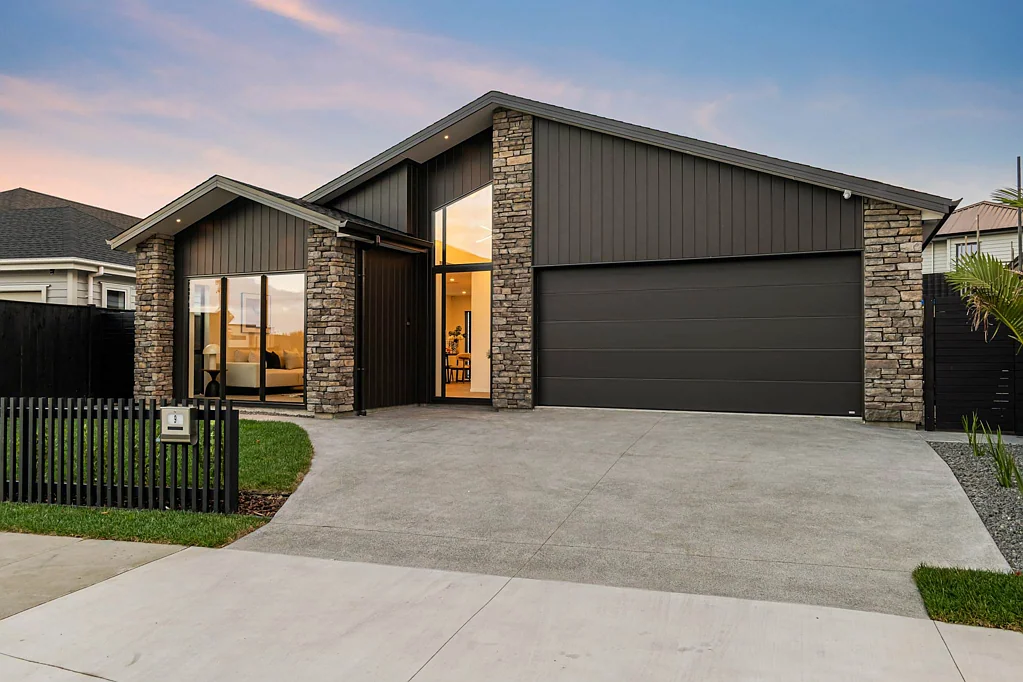 Milldale 5ห้องนอน Must-See Family Home with Granny Potential