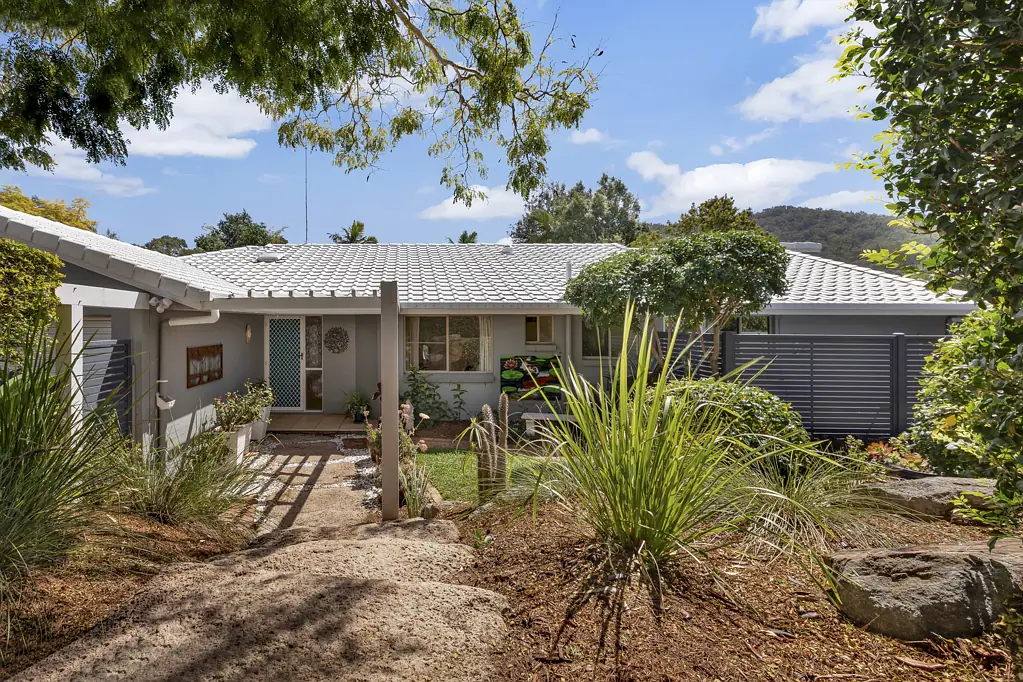 242A Chapel Hill Road, Chapel Hill, QLD 4069