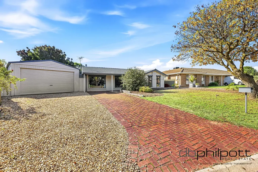 Blakeview 4房  Stylish Family Living with Incredible Entertaining & Huge Shedding
