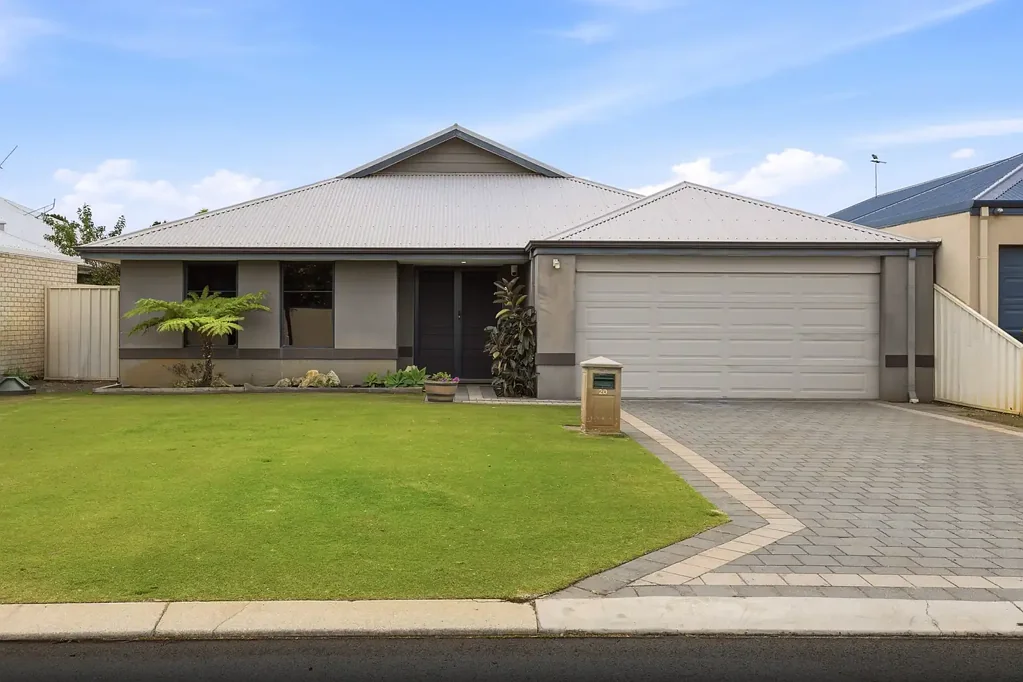 Shoalwater 4ห้องนอน Spacious Family Living in a Prime Coastal Location