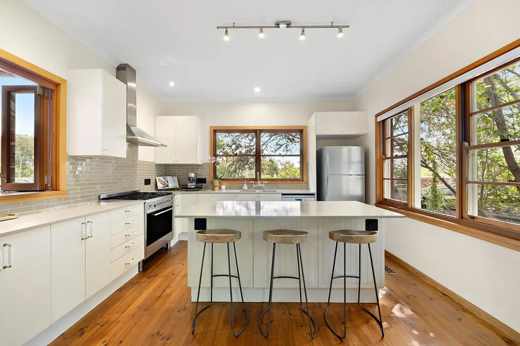 Ainslie 3 Bedroom Character, Comfort & Connection to Nature