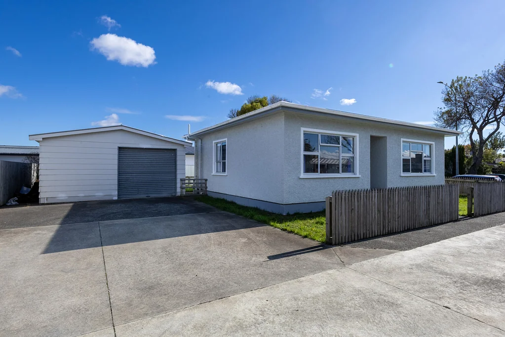 Kelvin Grove 3Moenga Unbelievable Value!