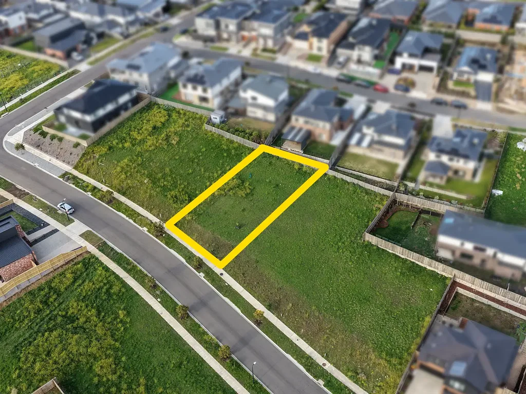 LOT 816/15 Strathlachlan Drive, Highton, VIC 3216