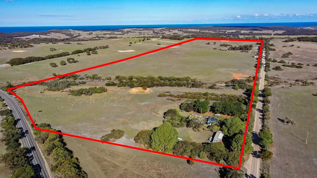 21 Old Salt Lake Road, Haines, SA 5223