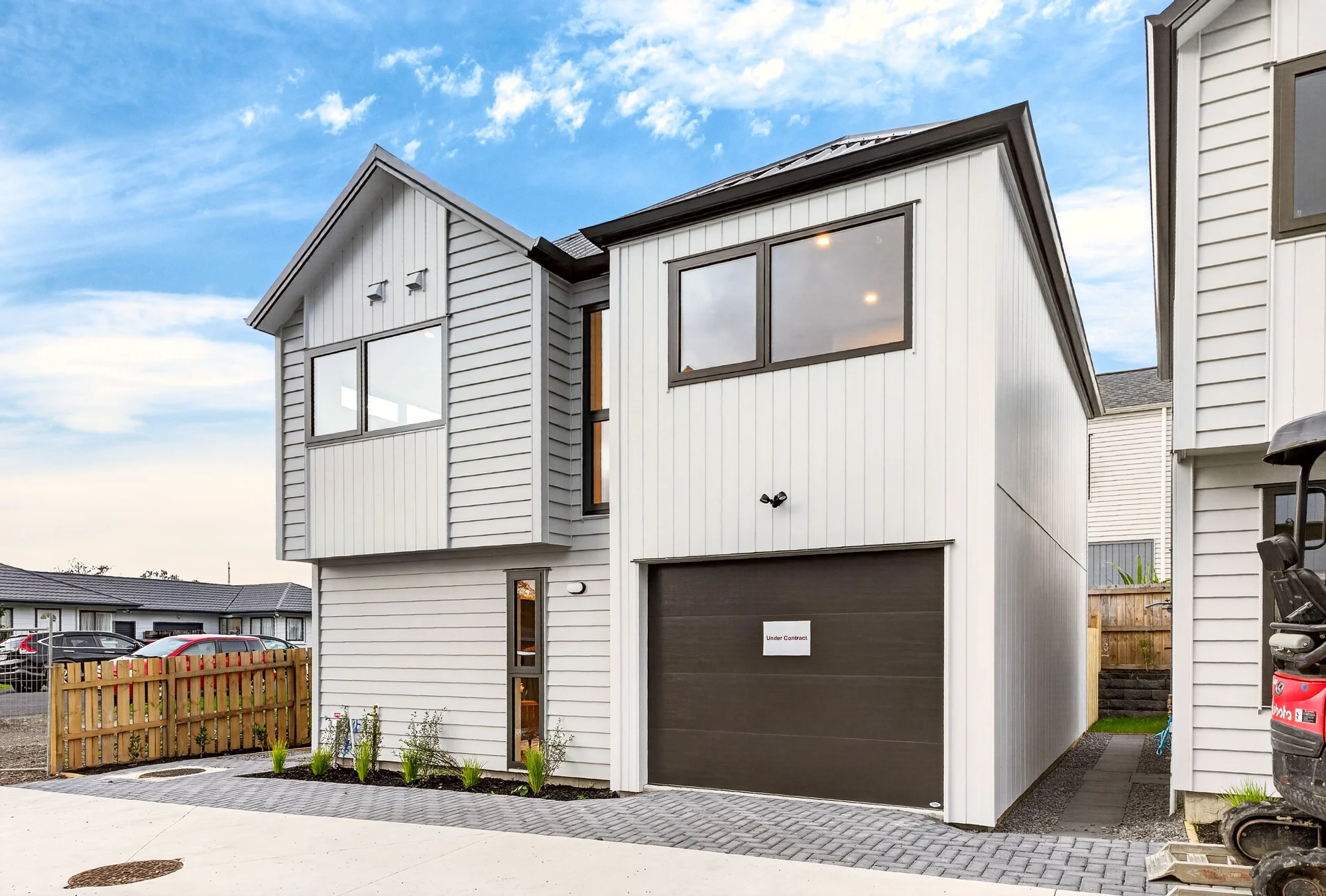Henderson 4ห้องนอน Modern, Spacious, Standalone
