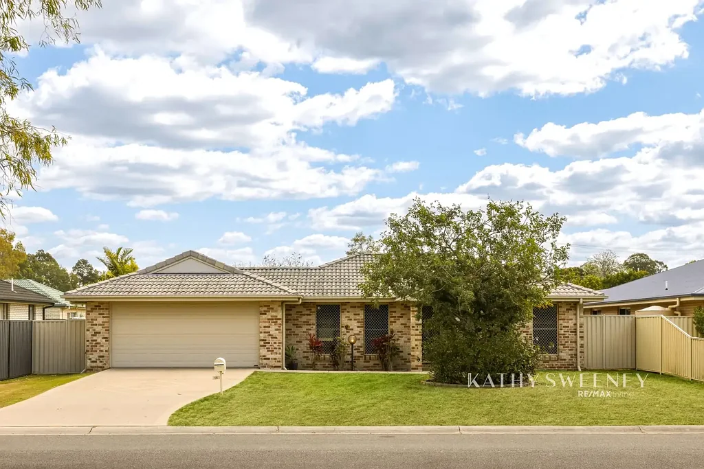Burpengary 4Zimmer Comfortable Family Living with a Spacious Backyard