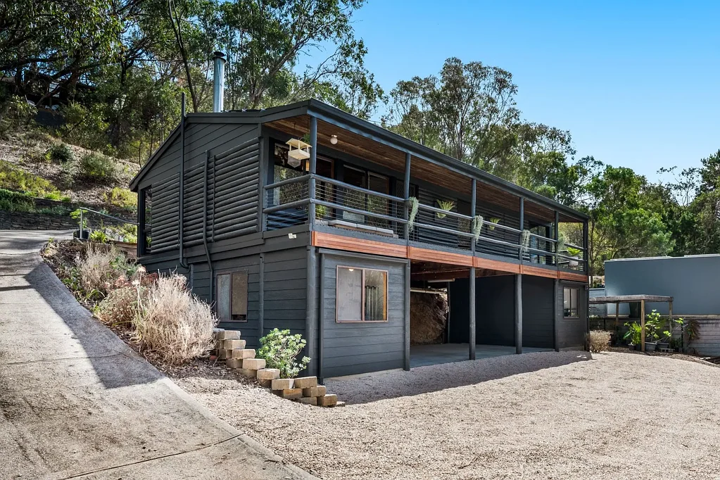 8 Waratah Close, Belair, SA 5052