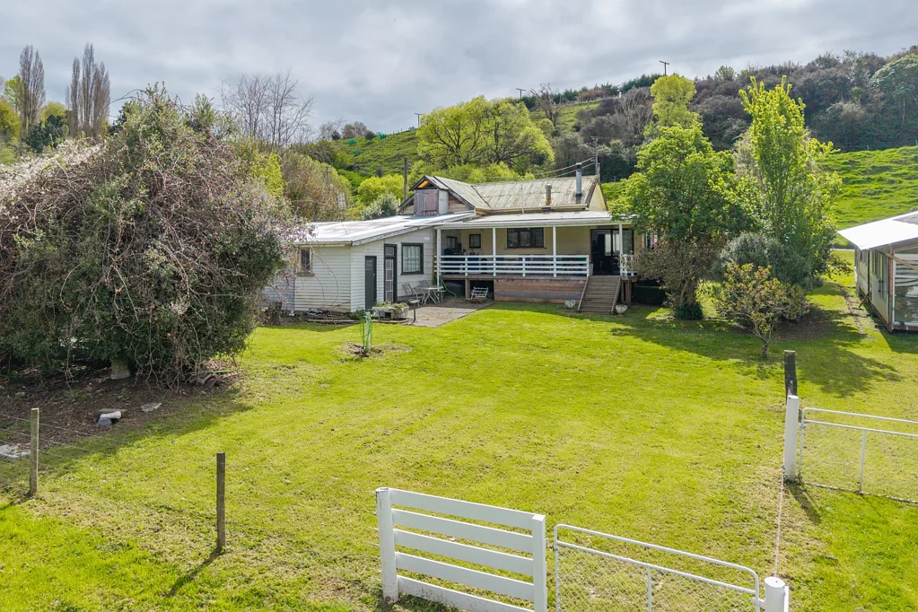 Taihape and Surrounds 3 Bedroom Your Choice, Your Opportunity!