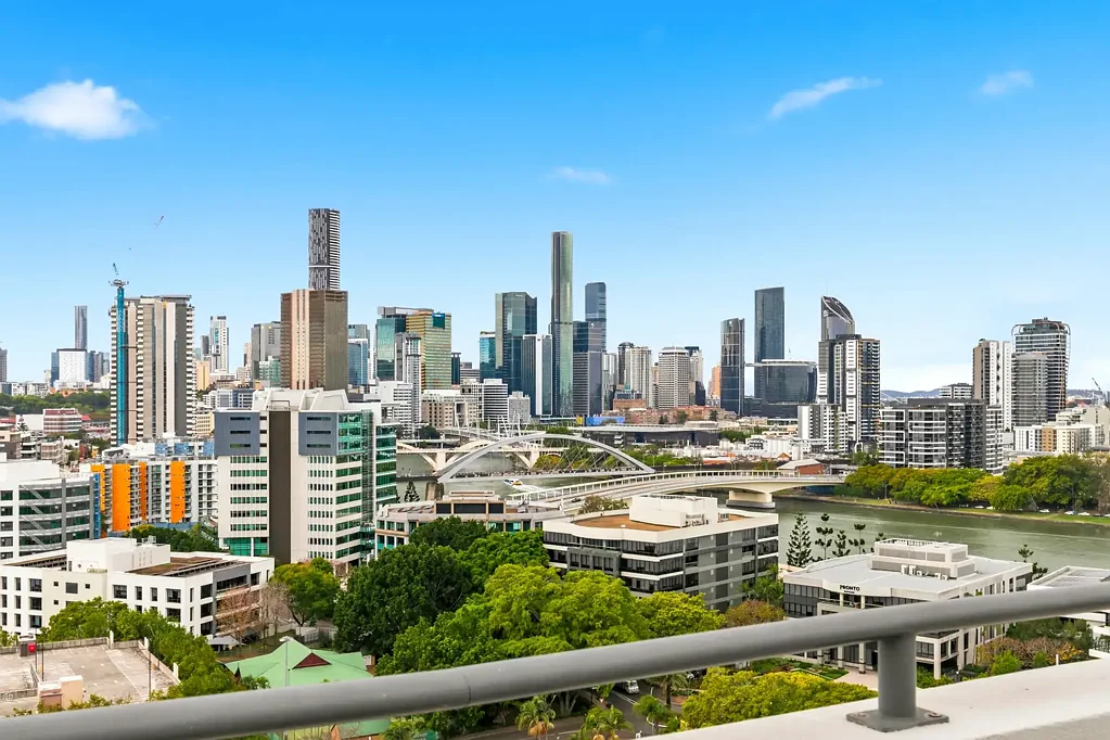 Milton 1房 时尚的市中心生活，配备度假村式屋顶设施 Stylish Inner-City Living with Resort-Style Rooftop Amenities