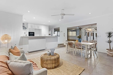 8 Jacaranda Crescent, Mornington, VIC 3931, 4房, 2浴, House
