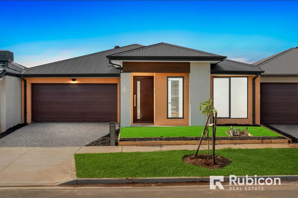 71 Northstowe Crescent, Strathtulloh, VIC 3338