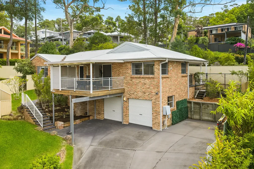12 Karen Close, Lisarow, NSW 2250