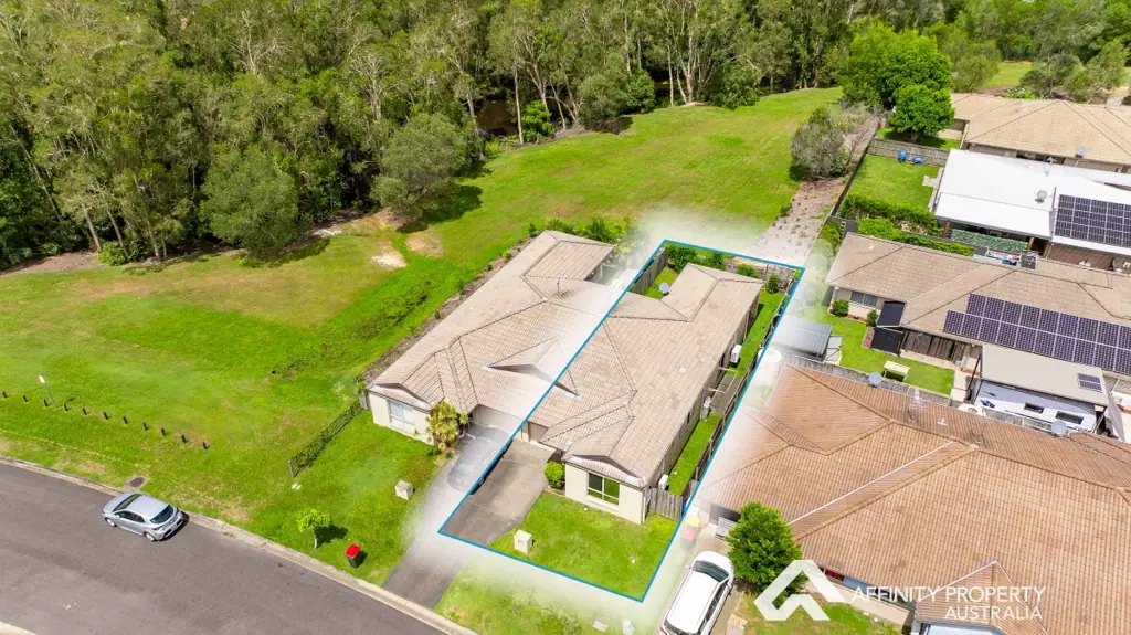 2/4 King John Dr, Caboolture, QLD 4510