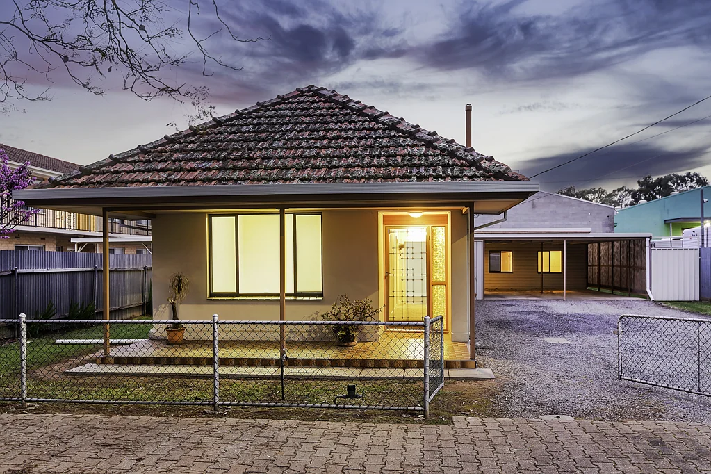 4 Ilford Road, Clarence Gardens, SA 5039