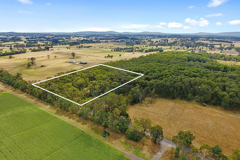 Darnum  Rare 4.48 acre Rural Bush Block