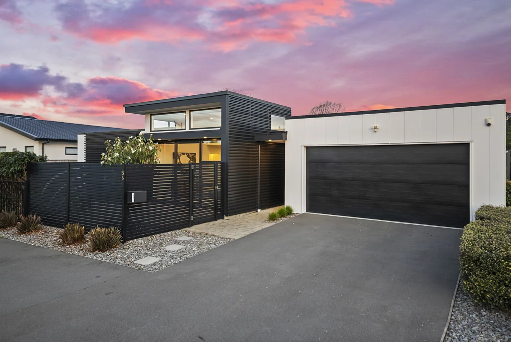 Halswell 3房  Modern Family Living - Must Be Sold
