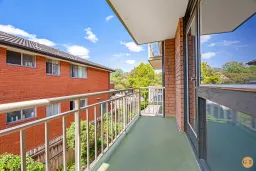 2/9 Hornsey Road, Homebush West