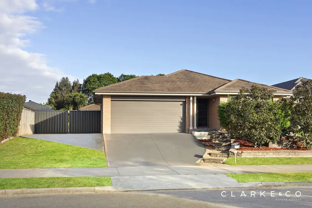 Chisholm 4Zimmer A WELL APPOINTED FAMILY HOME WITH POOLSIDE LIVING!