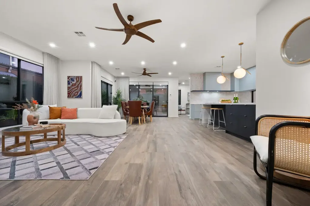 Charming Spacious Home In Throsby