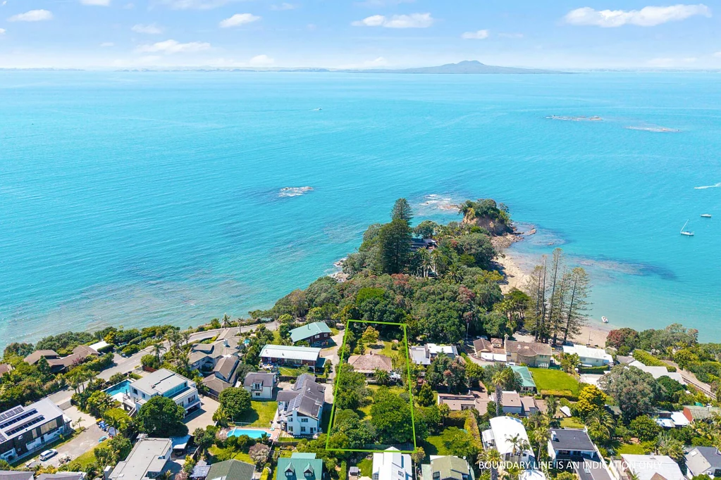 Torbay 3침실 1,788m² | CONSENTED 3-DWELLING COASTAL OPPORTUNITY
