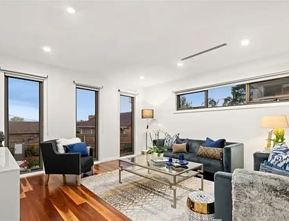 1/11 Wilma Ct, Doncaster, VIC 3108, 4 कमरे, 3 बाथरूम, House