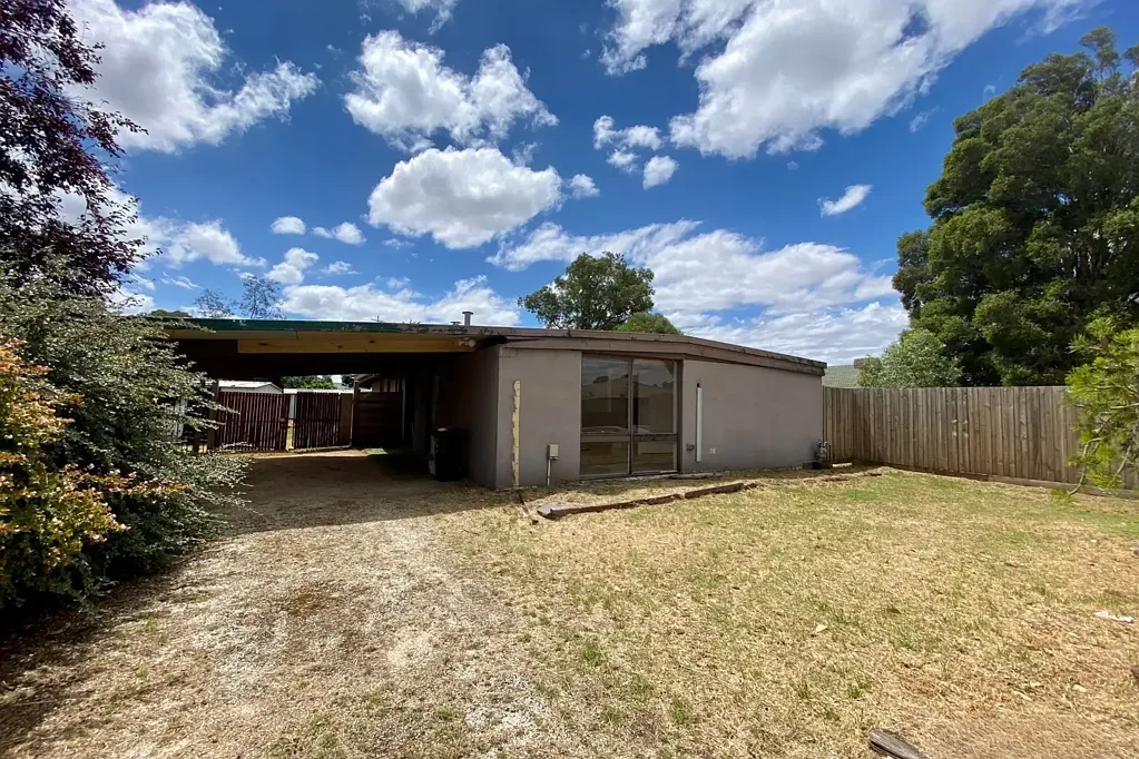 Step into this beautifully cared-for 3-bedroom, 1-bathroom home that's ready for you to make it your own!
