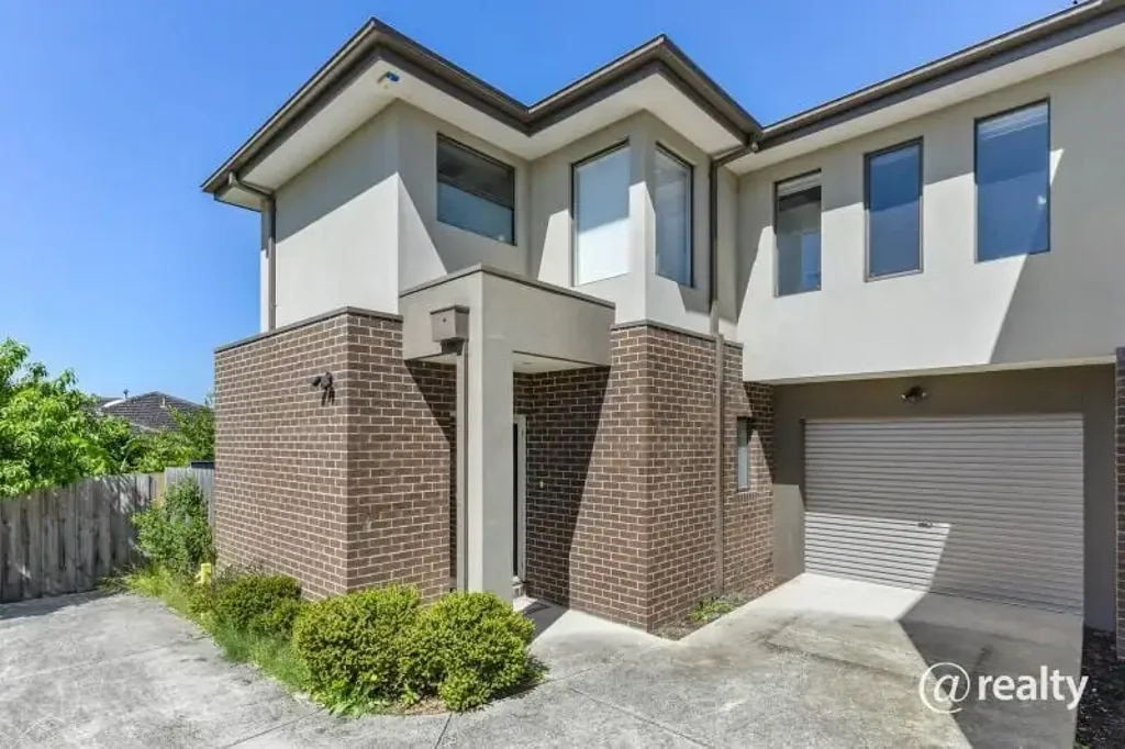 Dandenong 3Kwarto "Stylish Townhouse with Modern features and Convenient location. Don't miss out!"