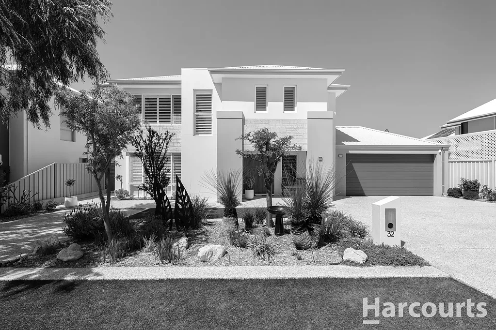 Dawesville 4Zimmer Under Offer by HARCOURTS Mandurah - Alison Hobbs