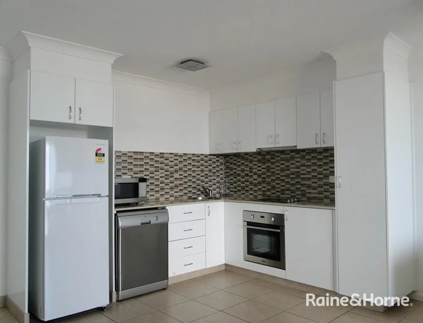 708/22-24 ROSEBERRY ST, Gladstone Central, Fitzroy, 1 rūma, 1 rūma horoi, Apartment