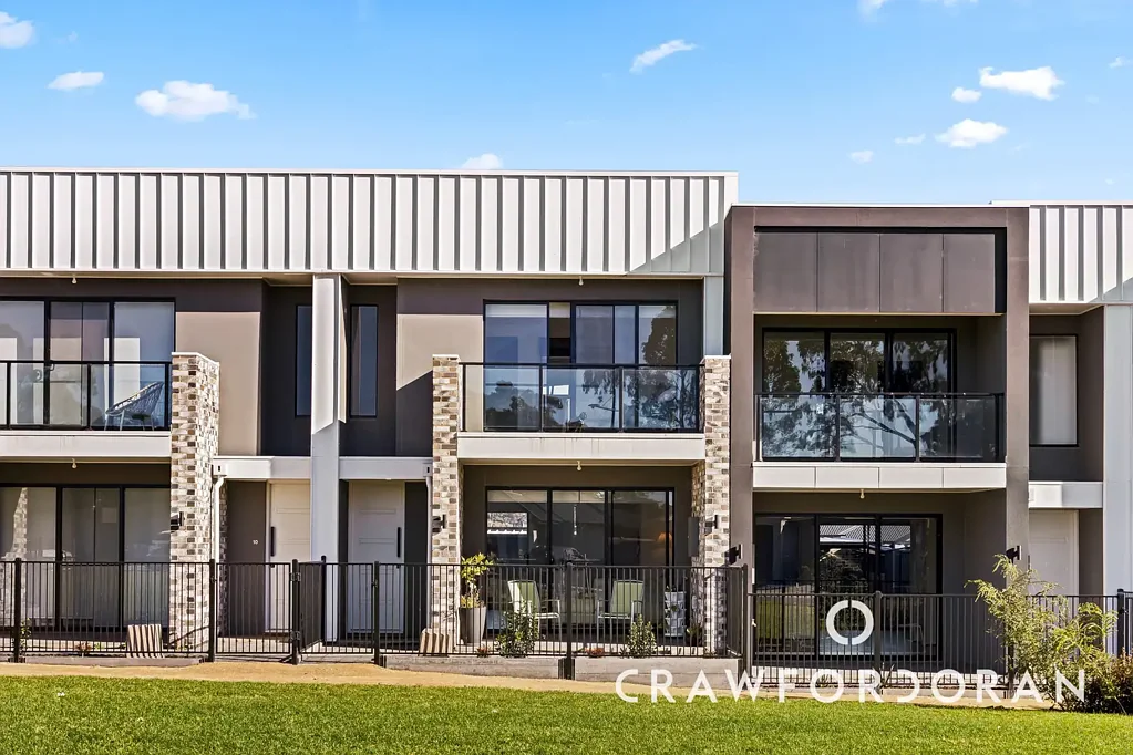 Mount Barker 3બેડરૂમ A Dual-Level Entertainer With a Nature Reserve At Its Door