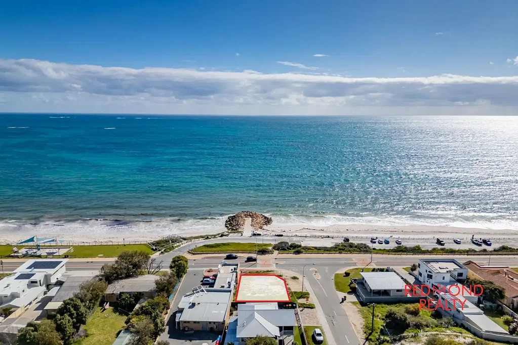 Quinns Rocks The Last Vacant Beachfront Corner Block!