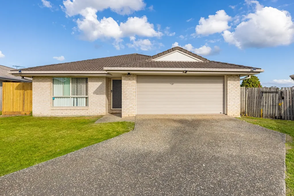 Bellmere 5房 Bellmere 大地块、大住宅、大机遇 Big Block, Big Home, Big Opportunity in Bellmere