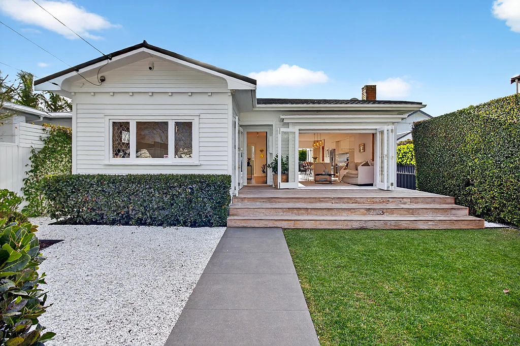 46 Dignan Street, Point Chevalier, Auckland City, Auckland