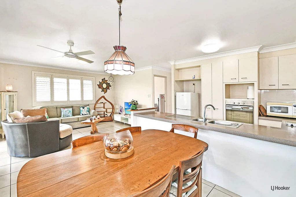 2/1 Alpina Place, Banora Point, NSW 2486