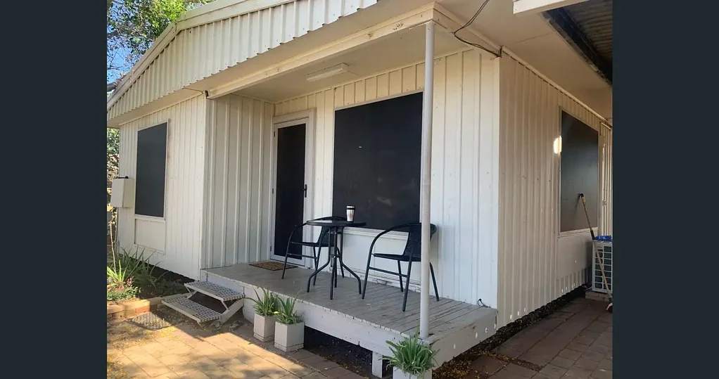 This fully furnished 3 bedroom,1 bathroom home is newly renovated.
