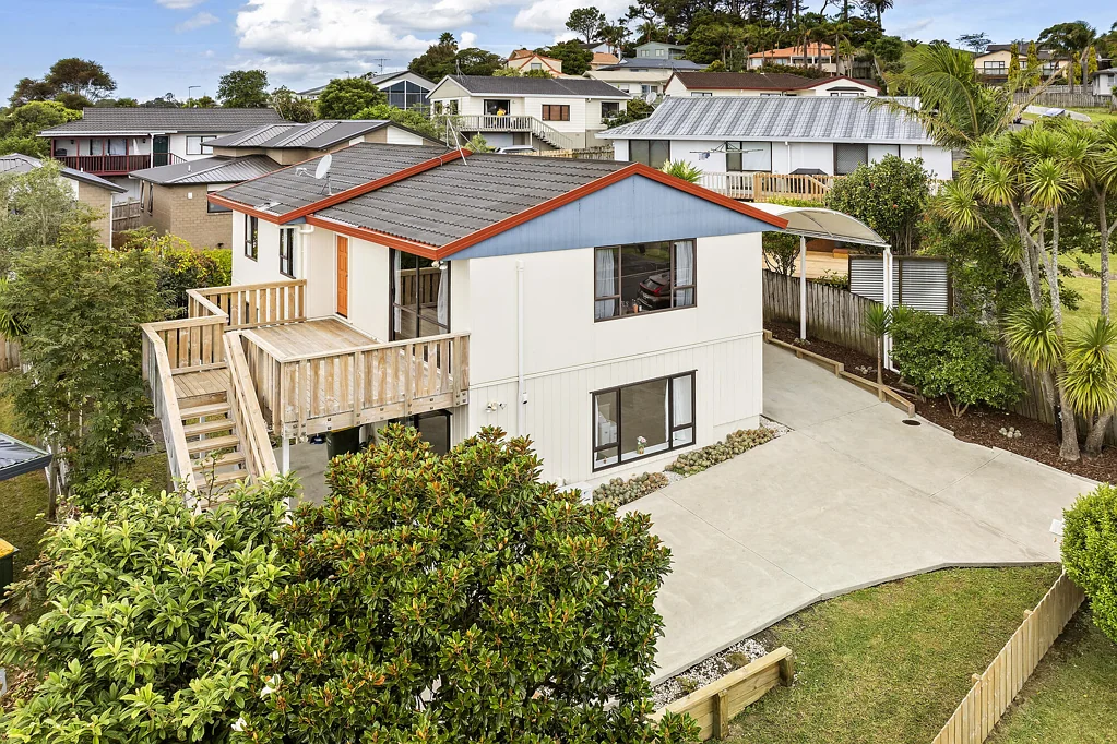 Unsworth Heights 6房 双入口双居所，符合健康住宅标准，解锁无限可能！ Two Fully Self-Contained Homes Under One Roof!