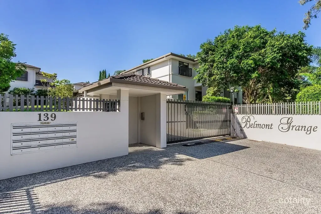 Ashmore 3房  Welcome to Belmont Grange :  Upmarket living in an unbeatable location!
