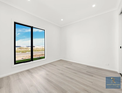 24 Kutjera Street, Manor Lakes, South West Melbourne, 4部屋, 2バスルーム, House