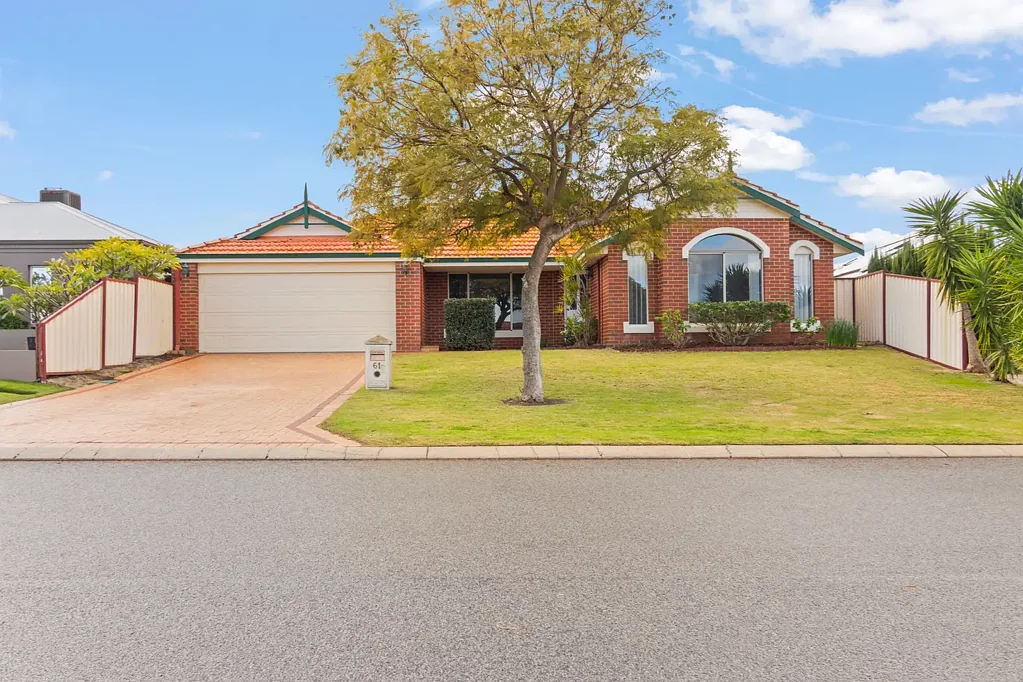 61 Keanefield Drive, Carramar, WA 6031