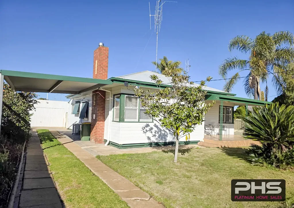 Kerang 3 Bedroom Charming Family Home in Prime Location
