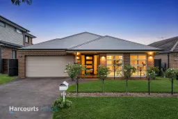 42 Hadley Circuit, Beaumont Hills