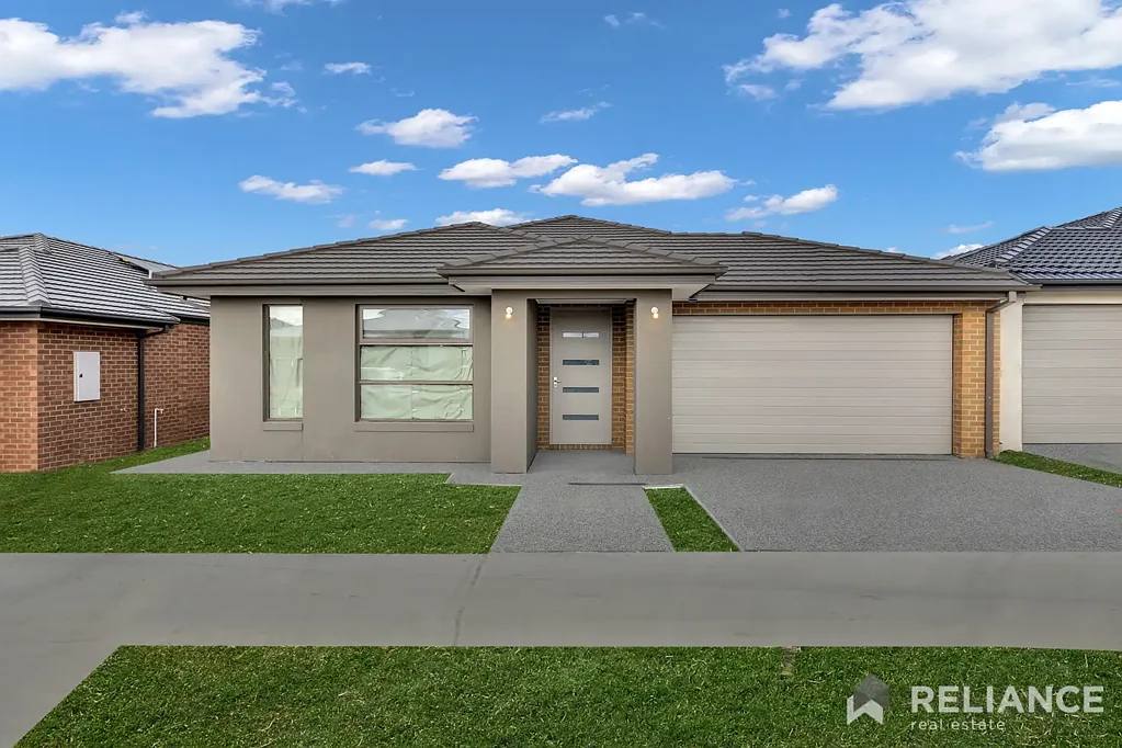 Brand New 4-Bedroom Home with Solar & Modern Comforts!
