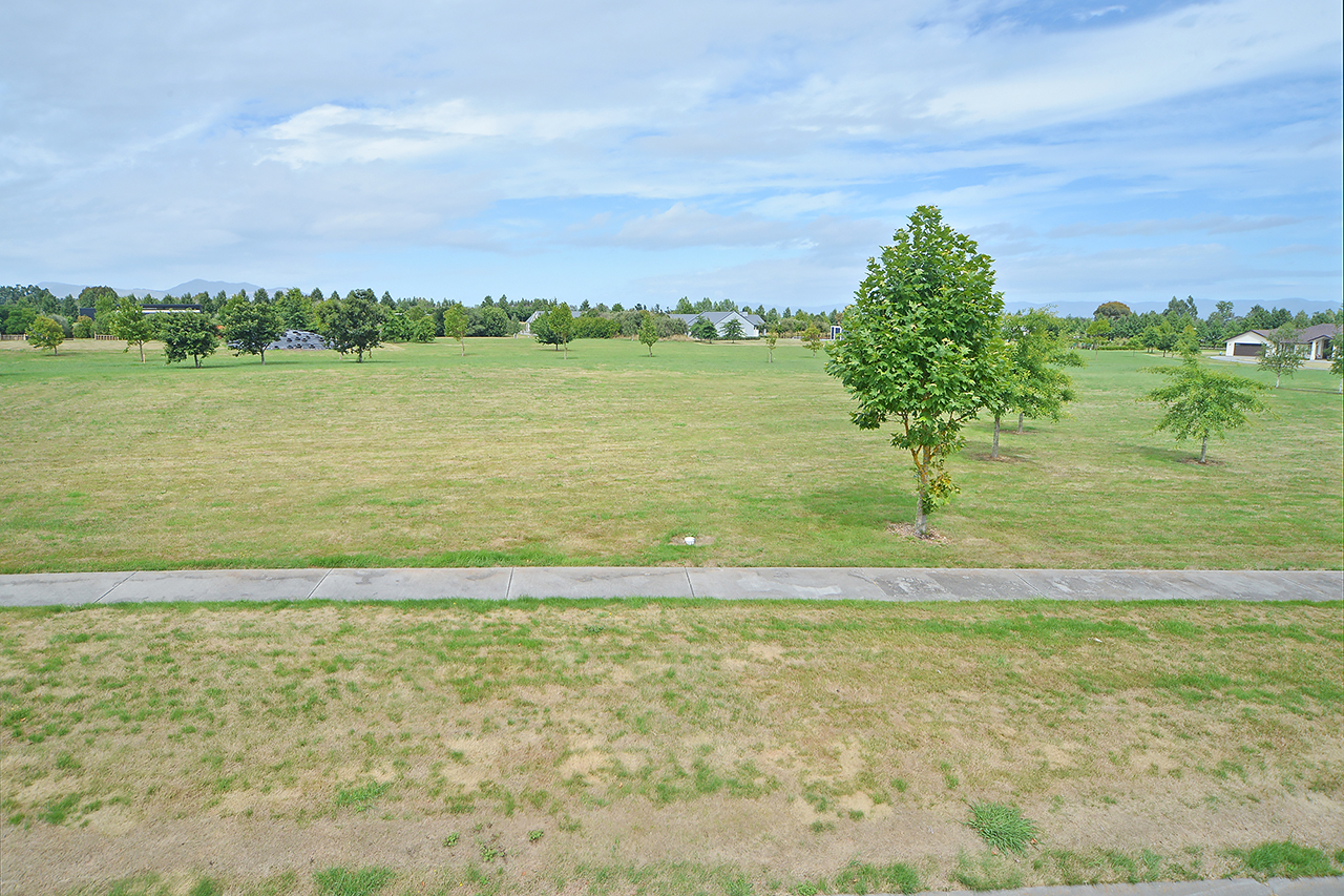 8 Eagle Place, Martinborough, South Wairarapa, 4 habitaciones, 0 baños