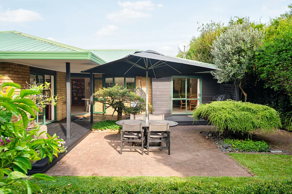 96 Endeavour Avenue, Flagstaff, Hamilton, Waikato