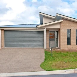40 Malachite Drive, Logan Reserve