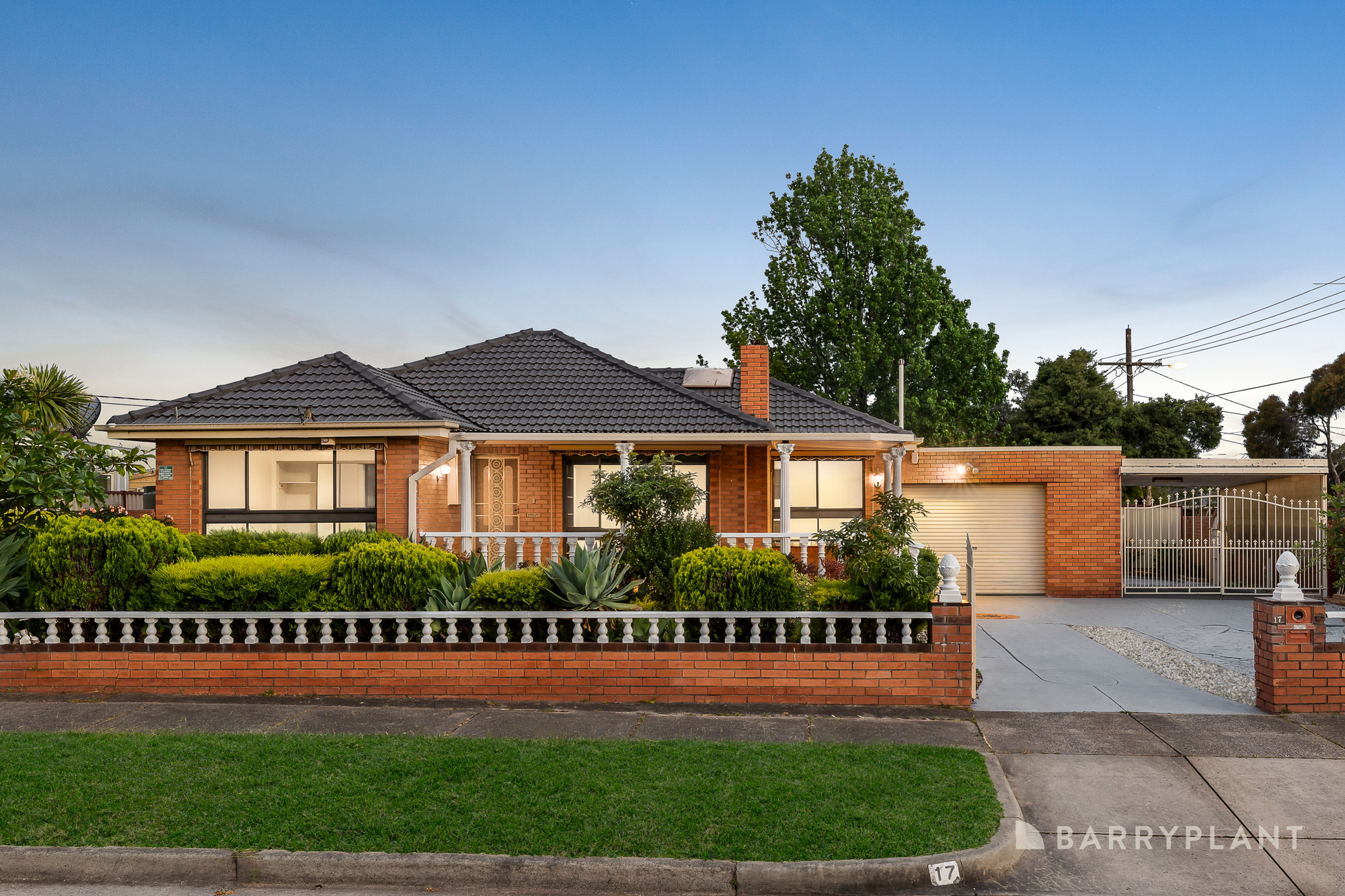 17 BORONIA AV, DANDENONG NORTH VIC 3175, 0 Schlafzimmer, 0 Badezimmer, House